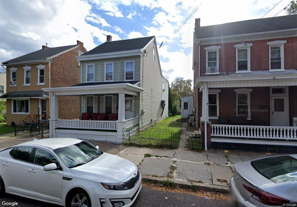 34 E 4th St, Pottstown, PA 19464 - photo 1