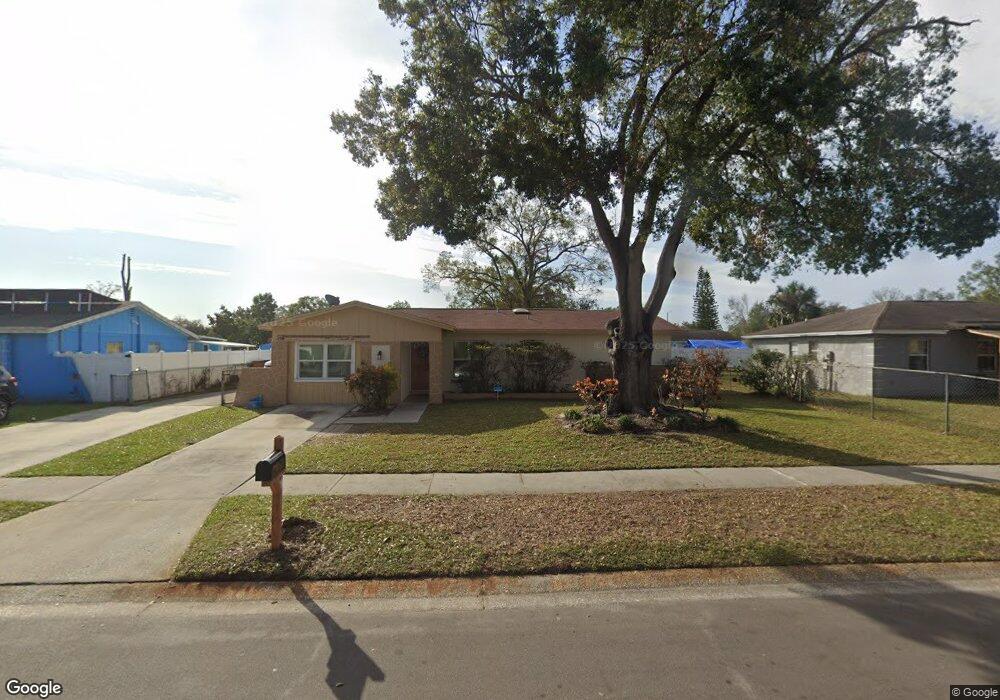 8613 Wood Ridge Rd, Tampa, FL 33619 - photo 1