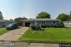1012 Pine St, Mediapolis, IA 52637