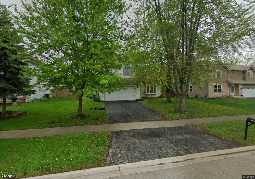 1010 N Commonwealth Ave, Aurora, IL 60506 - photo 1