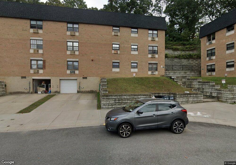 6927 242nd St unit 56, Little Neck, NY 11362 - photo 1