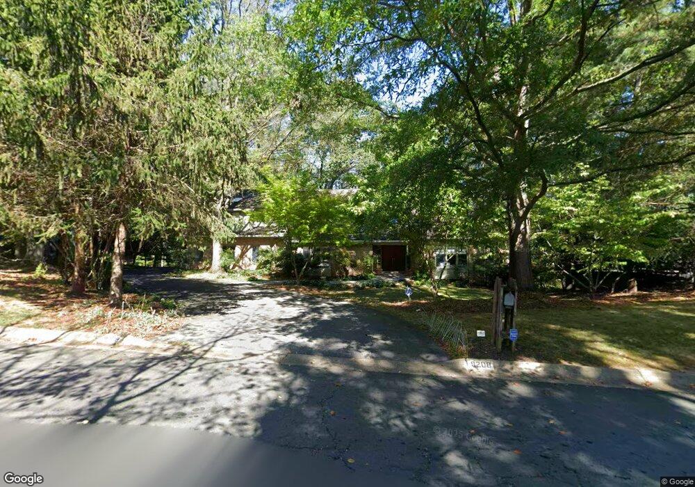9208 Vendome Dr, Bethesda, MD 20817 - photo 1