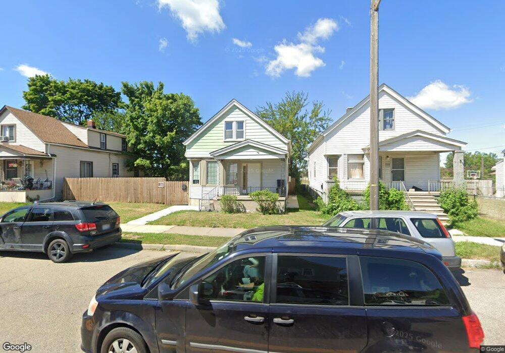 9739 Dequindre St, HamtraMcK, MI 48212 - photo 1