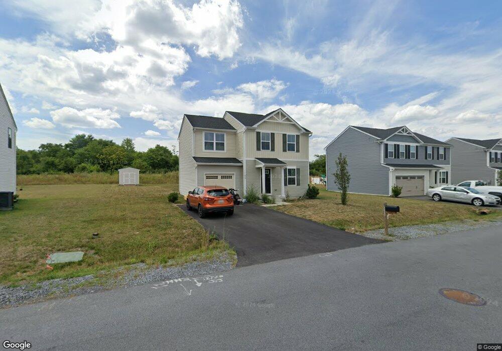 430 Switchgrass Ct, Bunker Hill, WV 25413 - photo 1