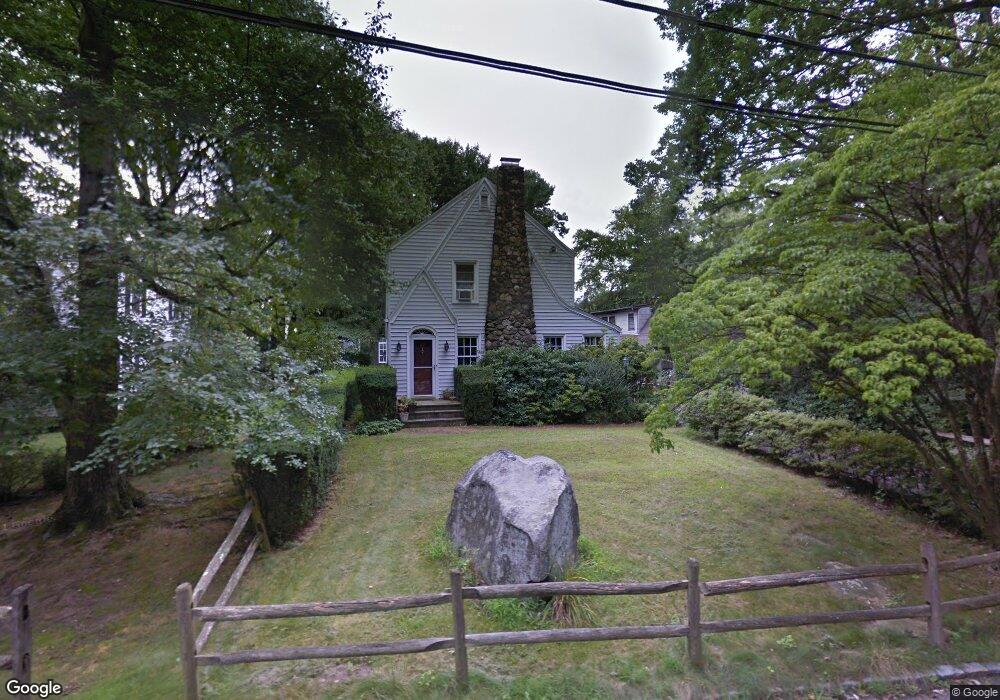 4 Ferris Dr, Old Greenwich, CT 06870 - photo 1