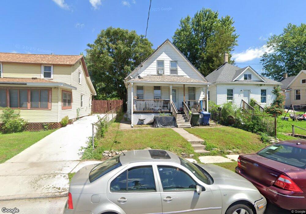 1624 W 2nd St, Davenport, IA 52802 - photo 1