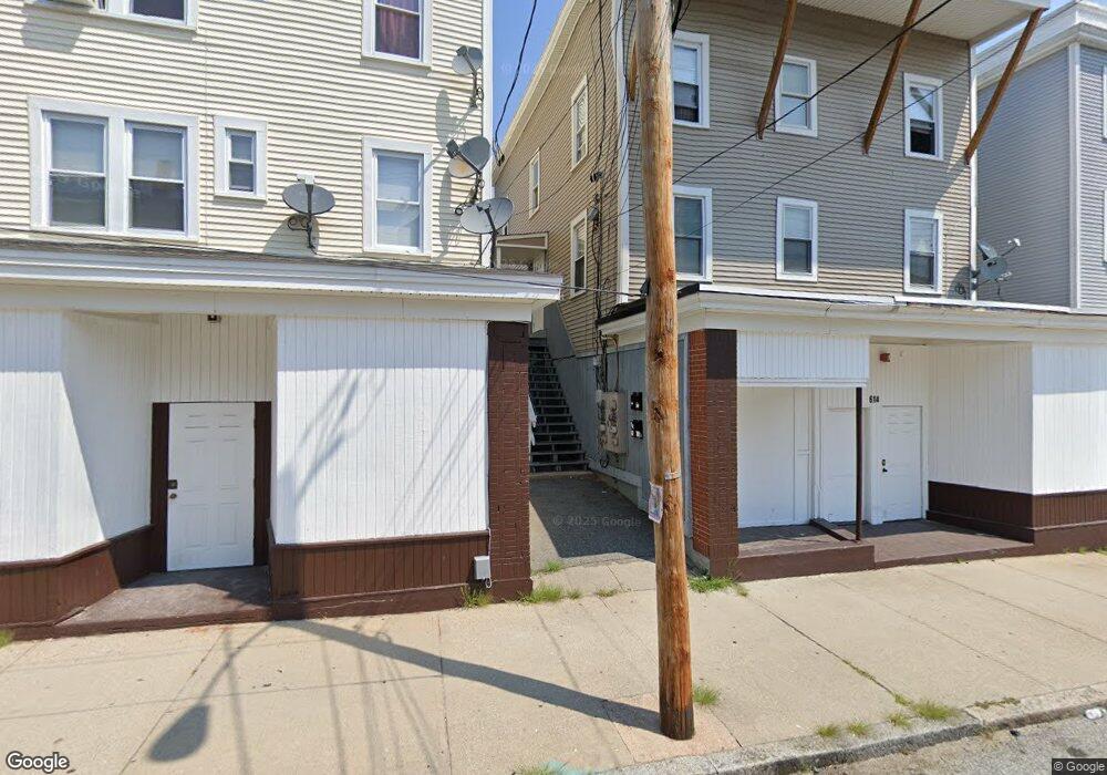 608 E School St, Woonsocket, RI 02895 - photo 1