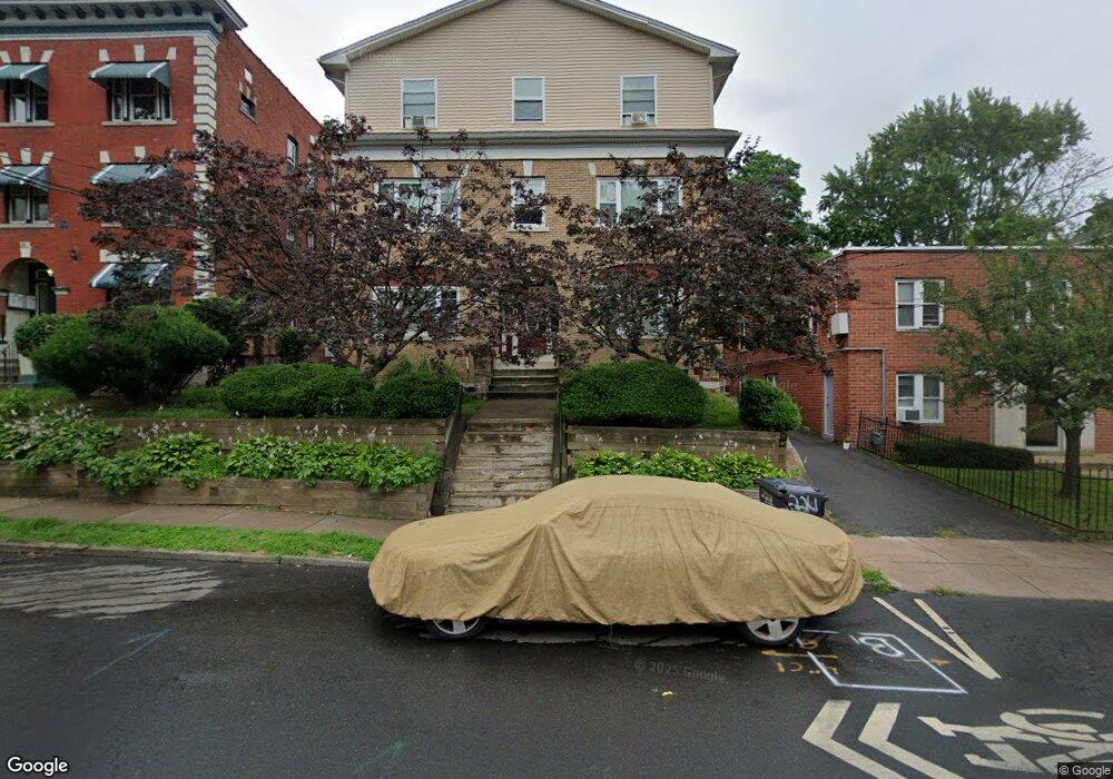 224 S Whitney St, Hartford, CT 06105 - photo 1