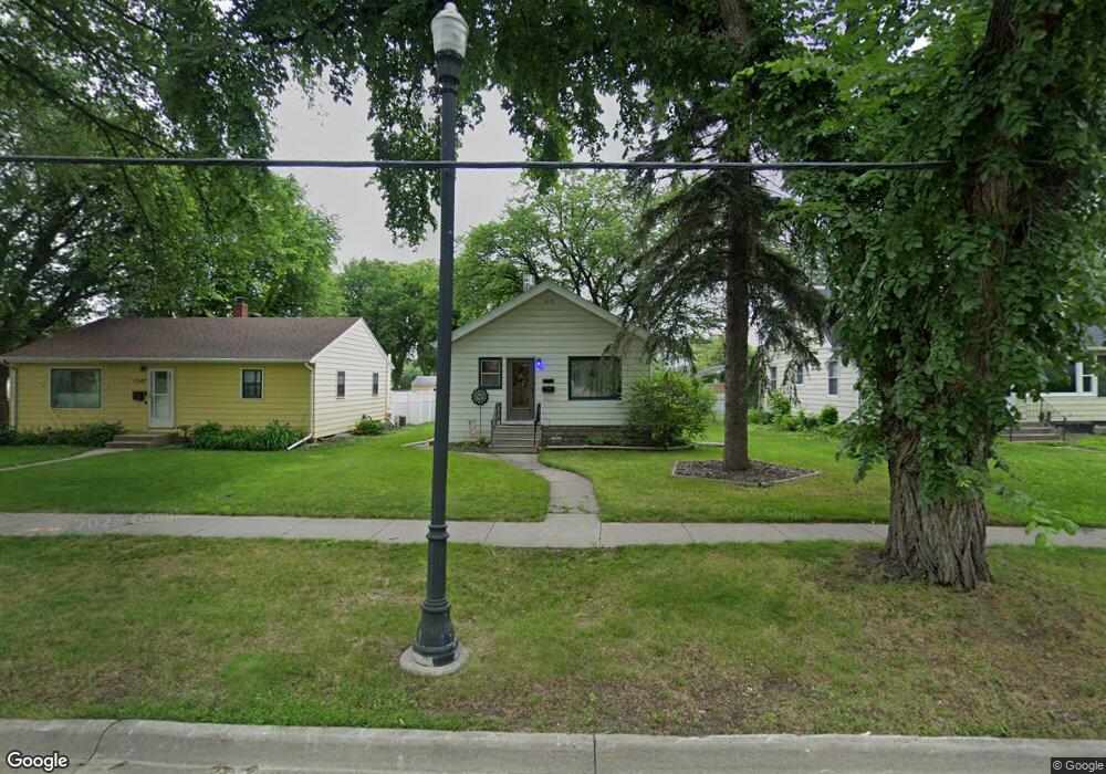 1543 5th Ave S, Fargo, ND 58103 - photo 1