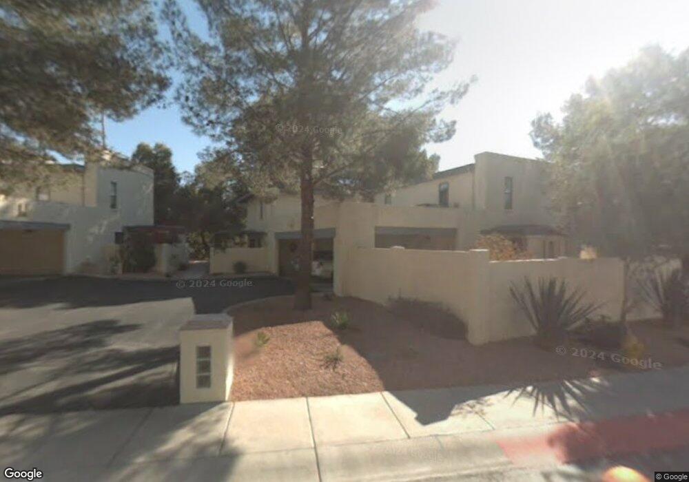 10407 N 11th St unit 2, Phoenix, AZ 85020 - photo 1