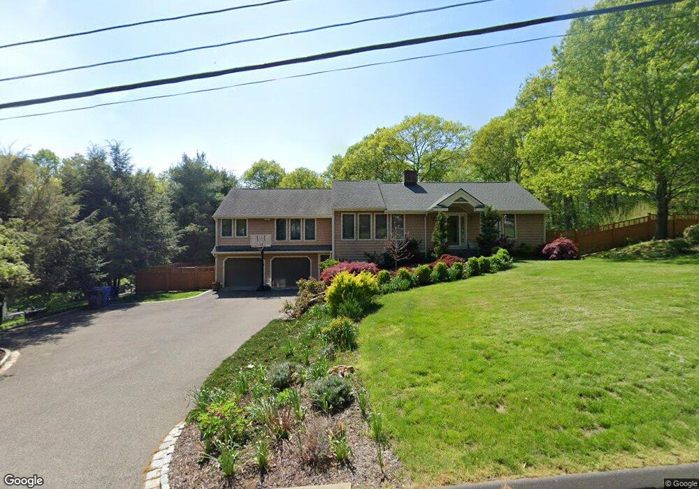 441 Dayton Rd, Trumbull, CT 06611 - photo 1