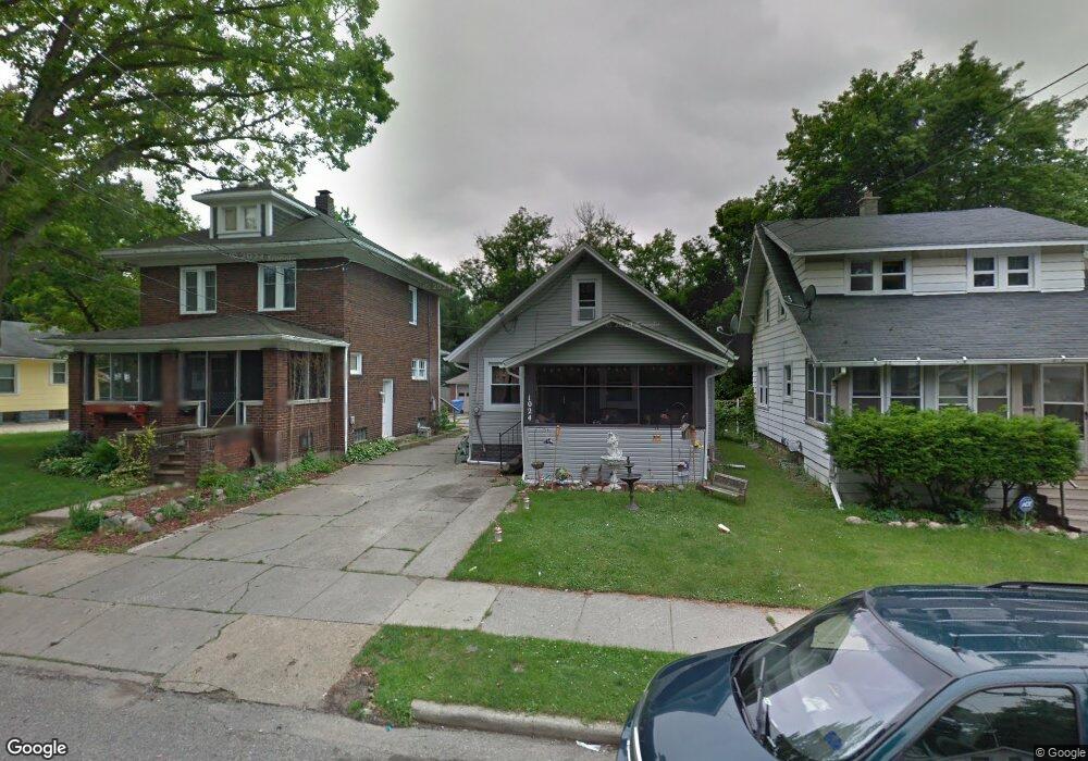 1024 Dakin St, Lansing, MI 48912 - photo 1