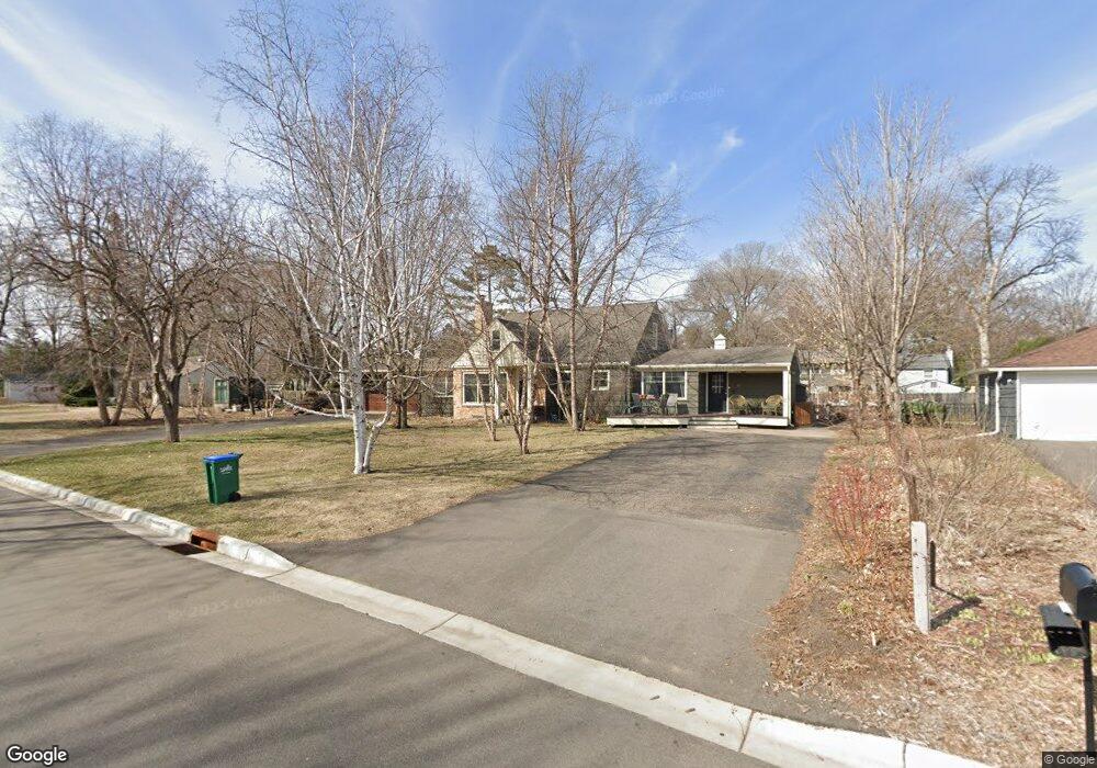 3432 Fairlawn Dr, Minnetonka, MN 55345 - photo 1