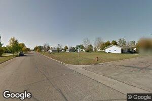 1006 Elbowoods Dr, Hazen, ND 58545