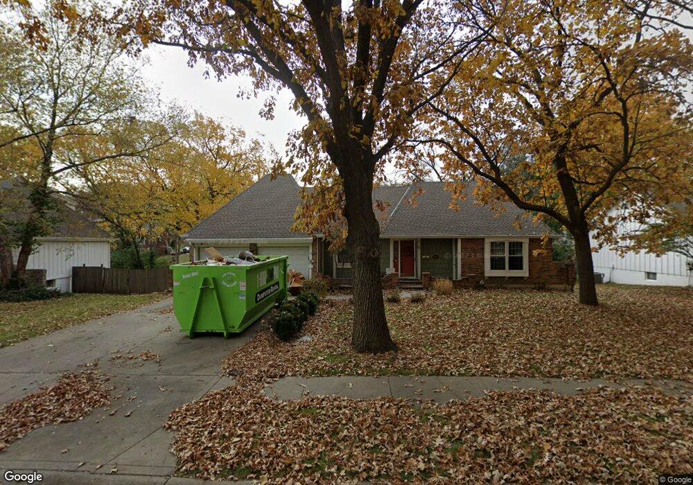 5111 Ballentine St, Shawnee, KS 66203 - photo 1