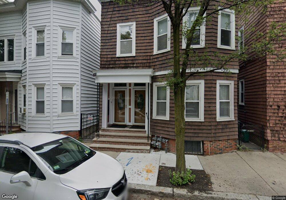 9 Lincoln St, Cambridge, MA 02141 - photo 1