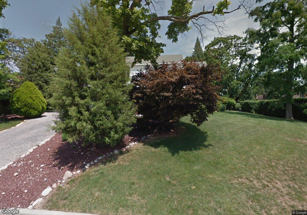 8 Falmouth Ln, Glen Head, NY 11545 - photo 1