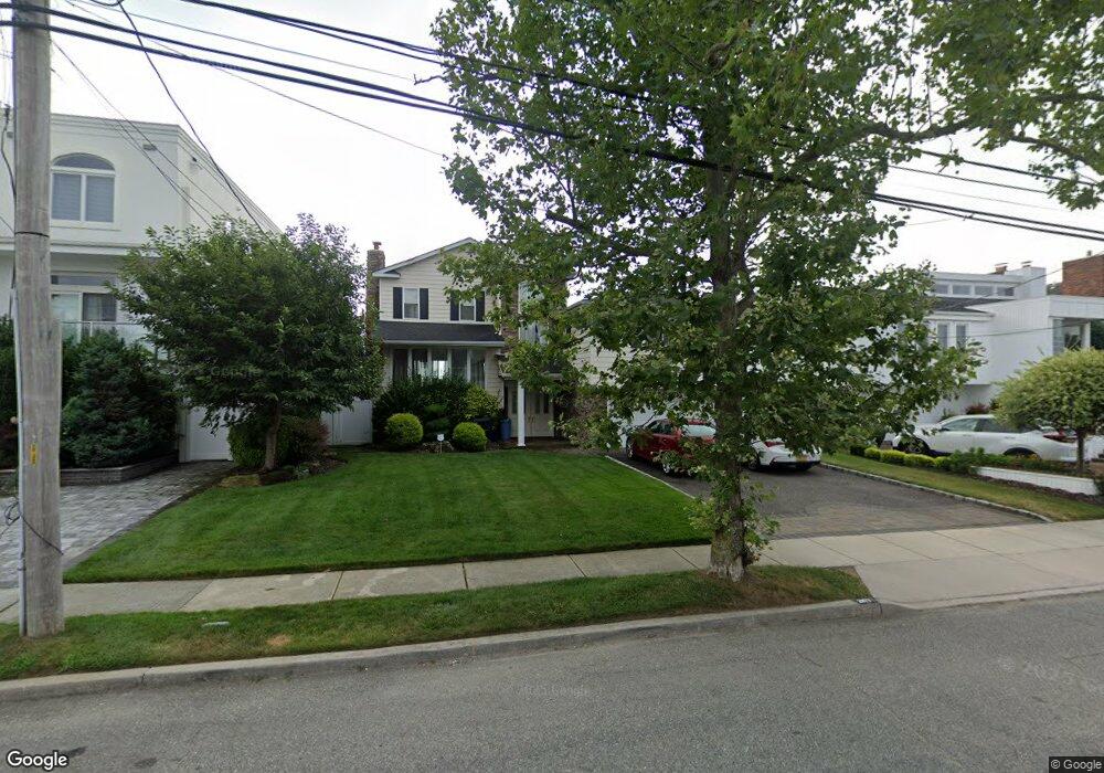 2977 Shore Dr, Merrick, NY 11566 - photo 1