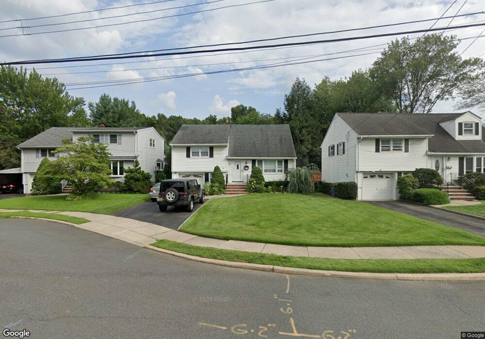 19 Hobart Ct, Rochelle Park, NJ 07662 - photo 1