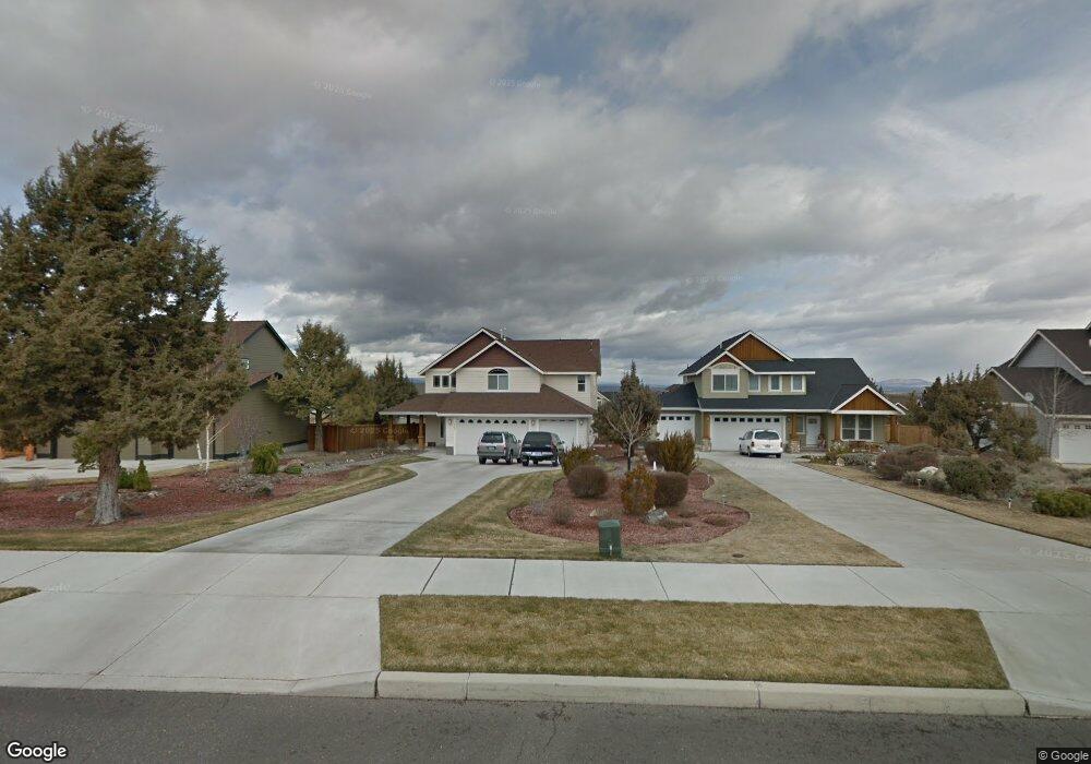 4009 SW Summit Ave, Redmond, OR 97756 - photo 1