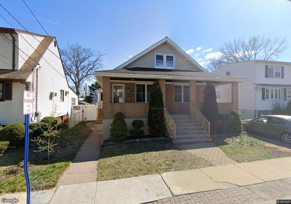 316 Chestnut Ave, Hackensack, NJ 07601 - photo 1