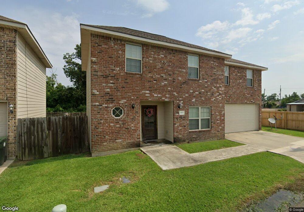 1831 Elmer Ln, Lake Charles, LA 70605 - photo 1