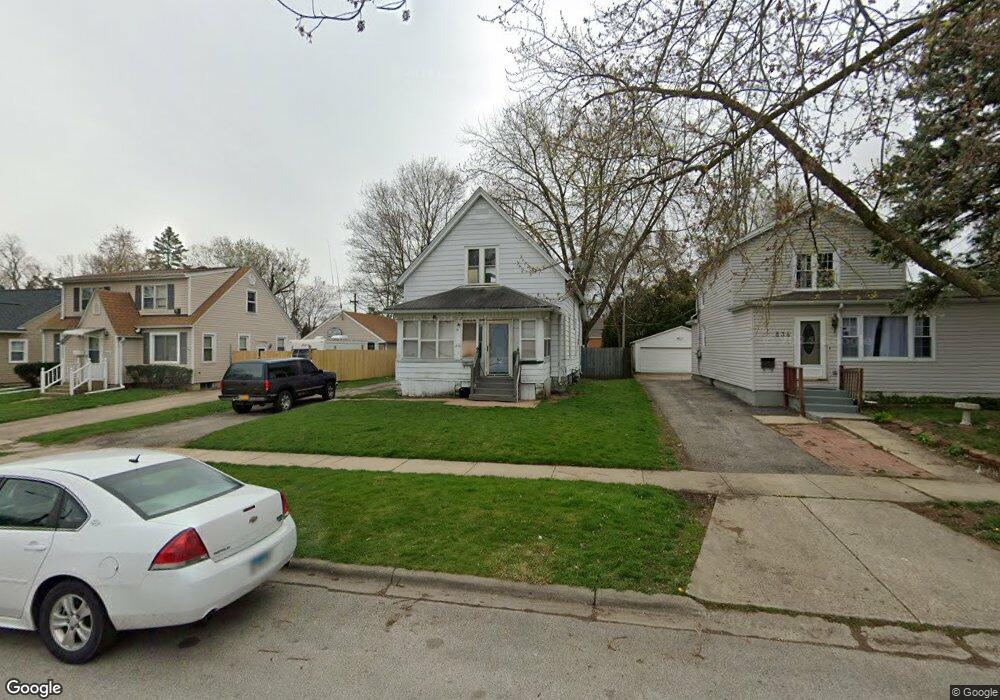 830 Spruce St, Aurora, IL 60506 - photo 1