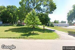 521 S Riverview Dr, Kalamazoo, MI 49004