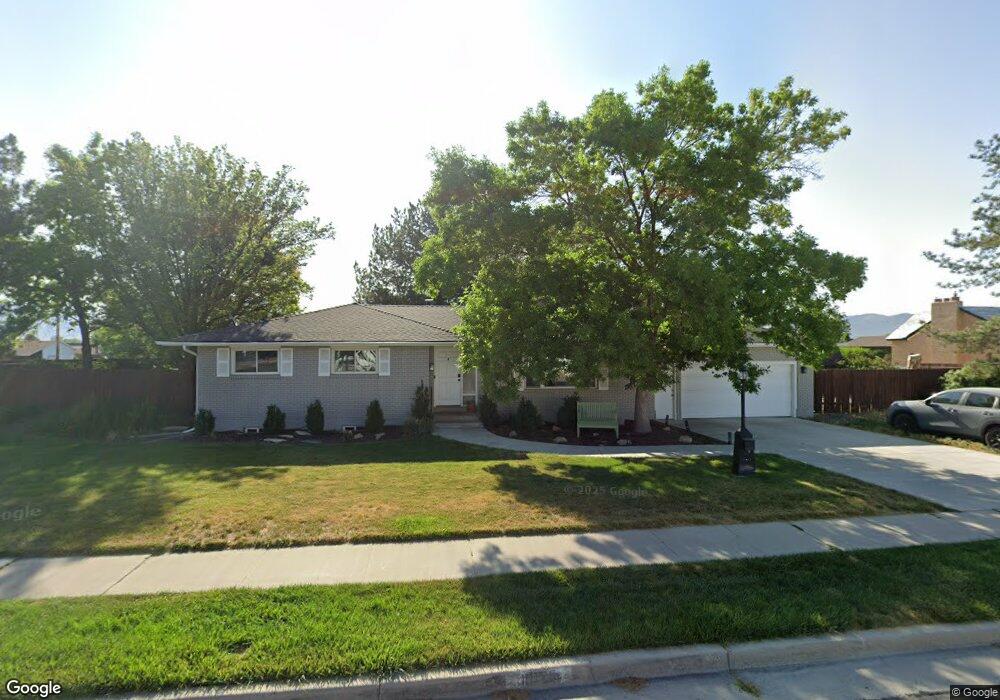 11825 S 2240 W, Riverton, UT 84065 - photo 1