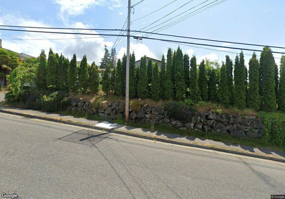 842 Walnut St, Edmonds, WA 98020 - photo 1