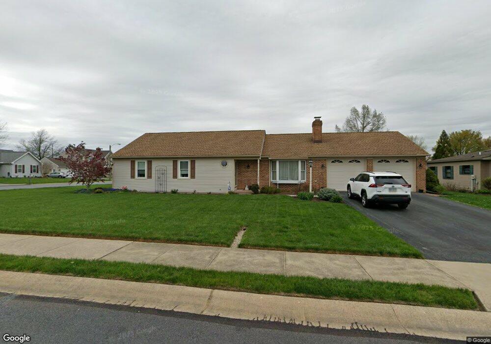 235 Hawthorn St, New Holland, PA 17557 - photo 1