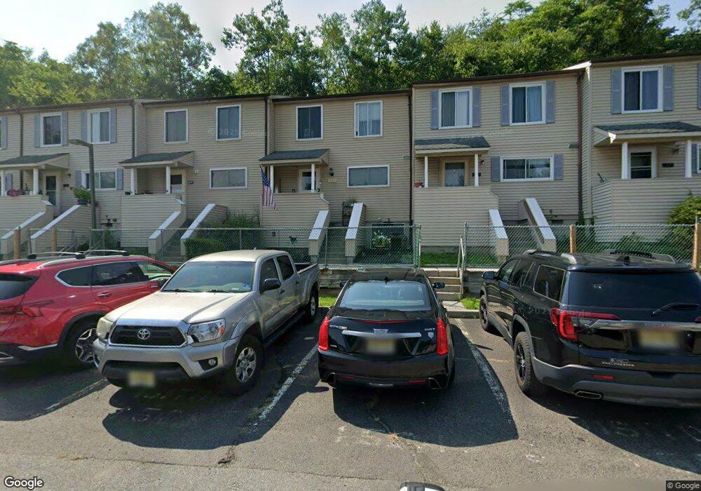 1504 Ramapo Brae Ln unit 1504, Mahwah, NJ 07430 - photo 1