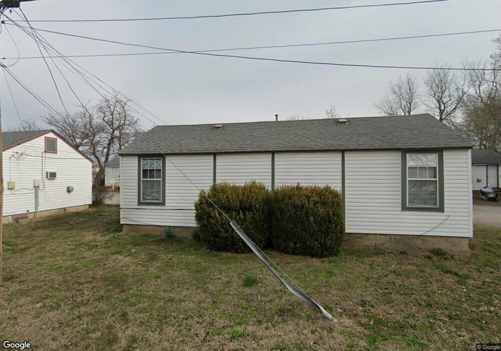 270 W Claremore St, Claremore, OK 74017 - photo 1