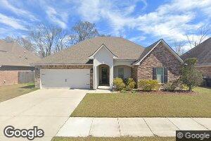 17611 Waterloo Dr, Baton Rouge, LA 70817