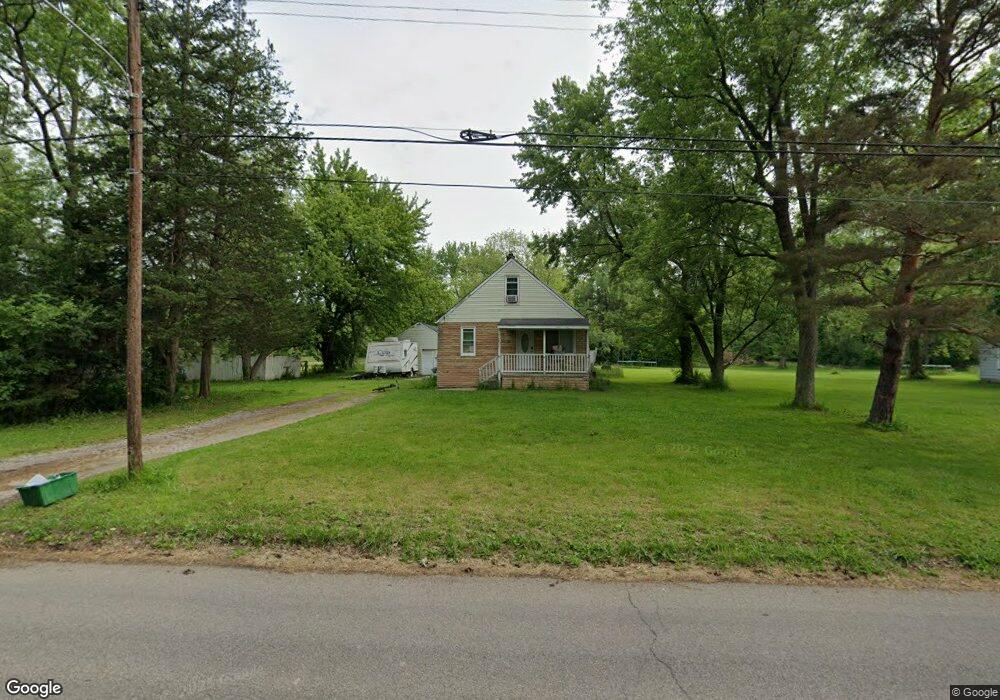 5133 Roberts Dr, Flint, MI 48506 - photo 1