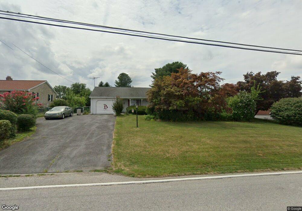 1165 Pine Grove Rd, Hanover, PA 17331 - photo 1