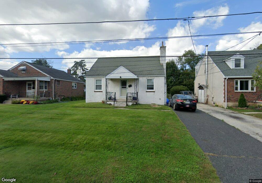 1710 Harmon Rd, Conshohocken, PA 19428 - photo 1