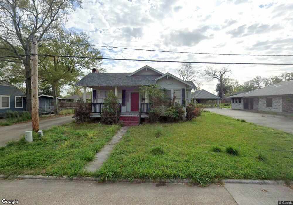 1711 Moss St, Lake Charles, LA 70601 - photo 1