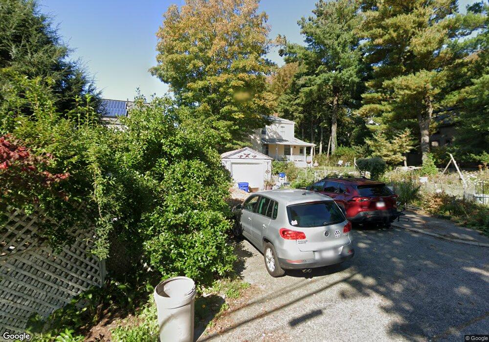 9 Chilton Place unit 11, Newton Upper Falls, MA 02464 - photo 1