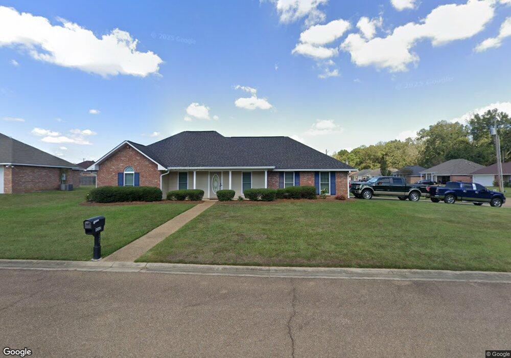 1062 Bullrun Dr, Byram, MS 39272 - photo 1