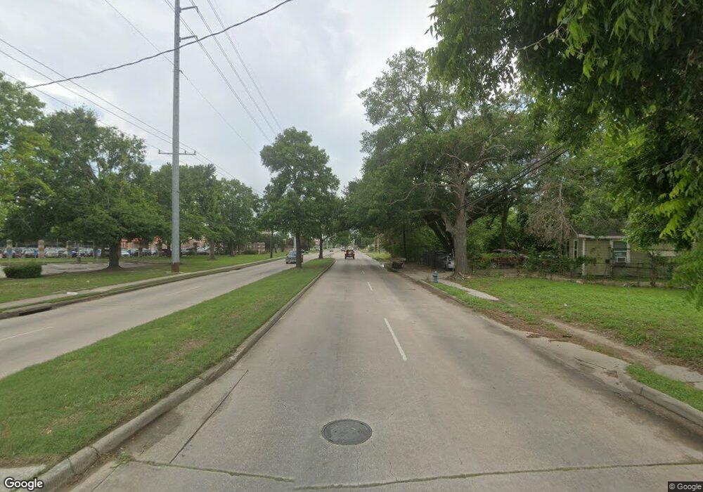 O W Montgomery Rd, Houston, TX 77088 - photo 1