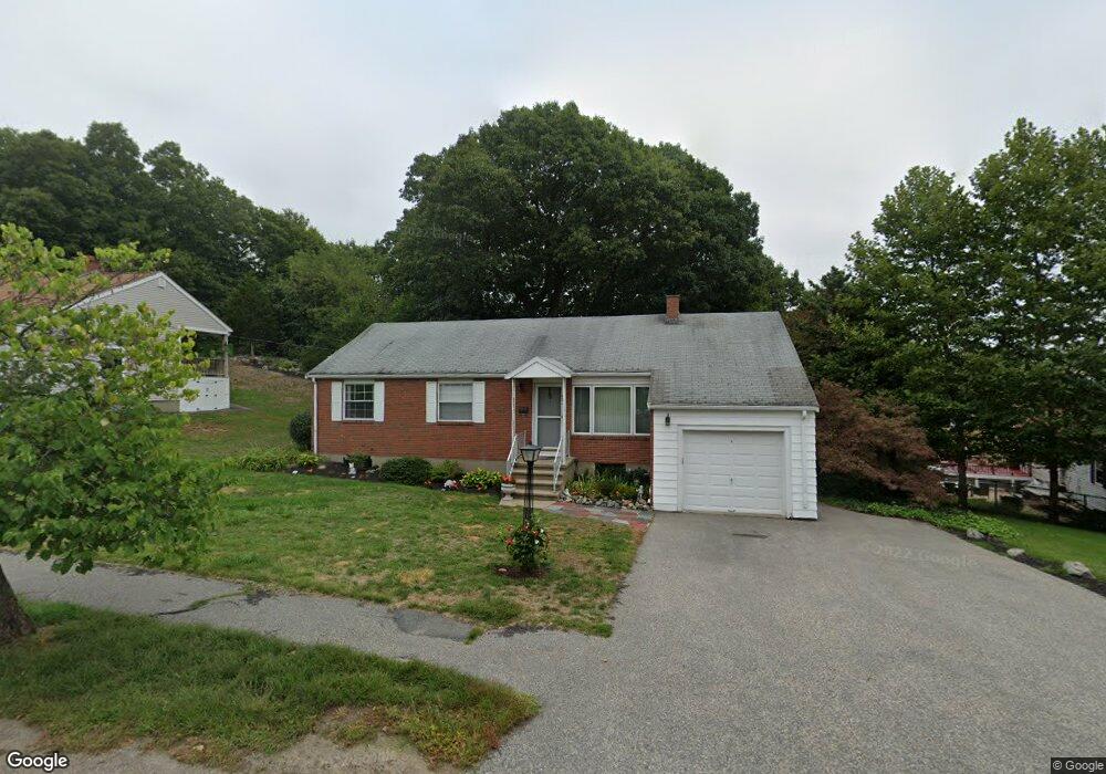 252 Temple Rd, Waltham, MA 02452 - photo 1