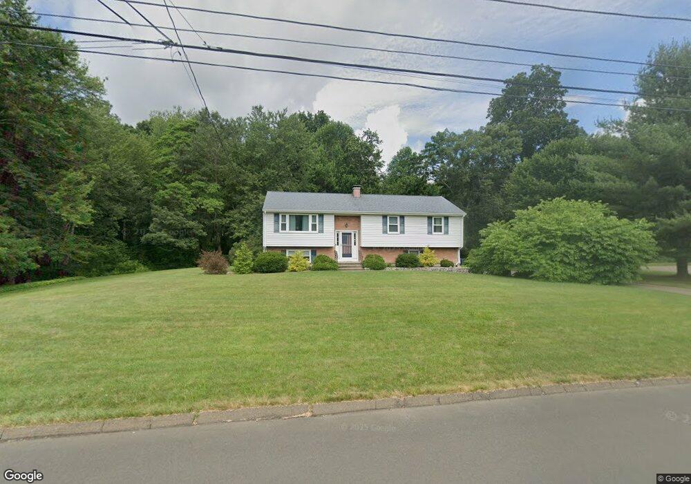 1 Hidden Pond Rd, North Haven, CT 06473 - photo 1