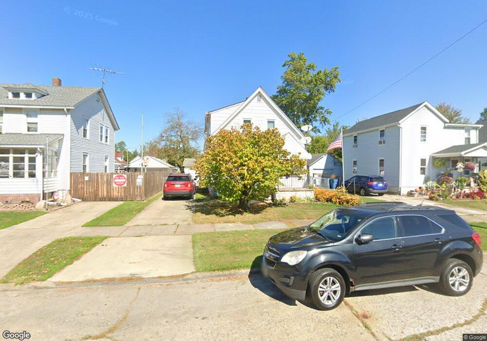 2419 E 34th St, Lorain, OH 44055 - photo 1