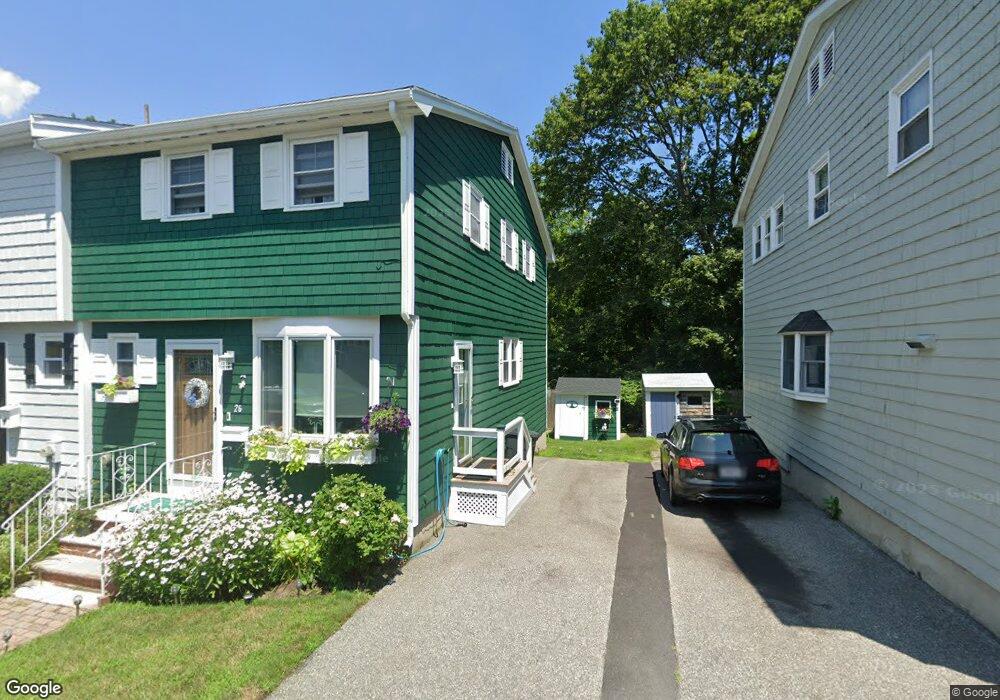 26 Lincoln Park, Marblehead, MA 01945 - photo 1