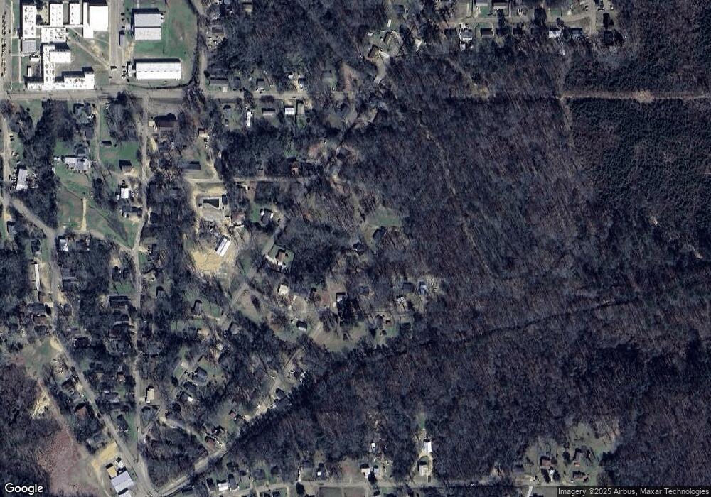 115 Booker St, Hazlehurst, MS 39083 - photo 1