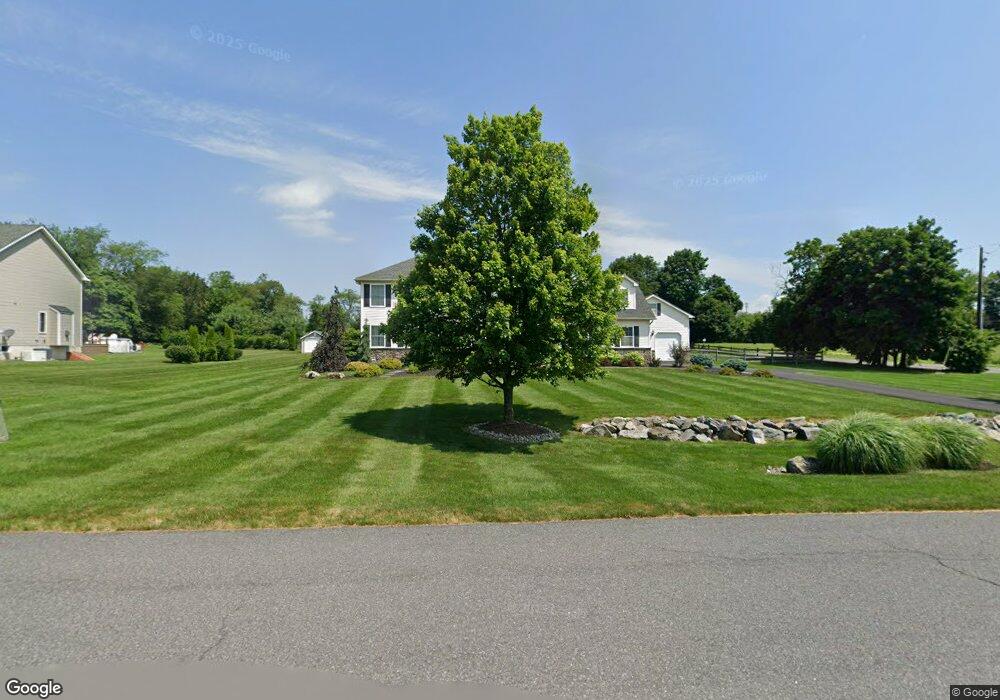 201 Cherry Ct, Nazareth, PA 18064 - photo 1