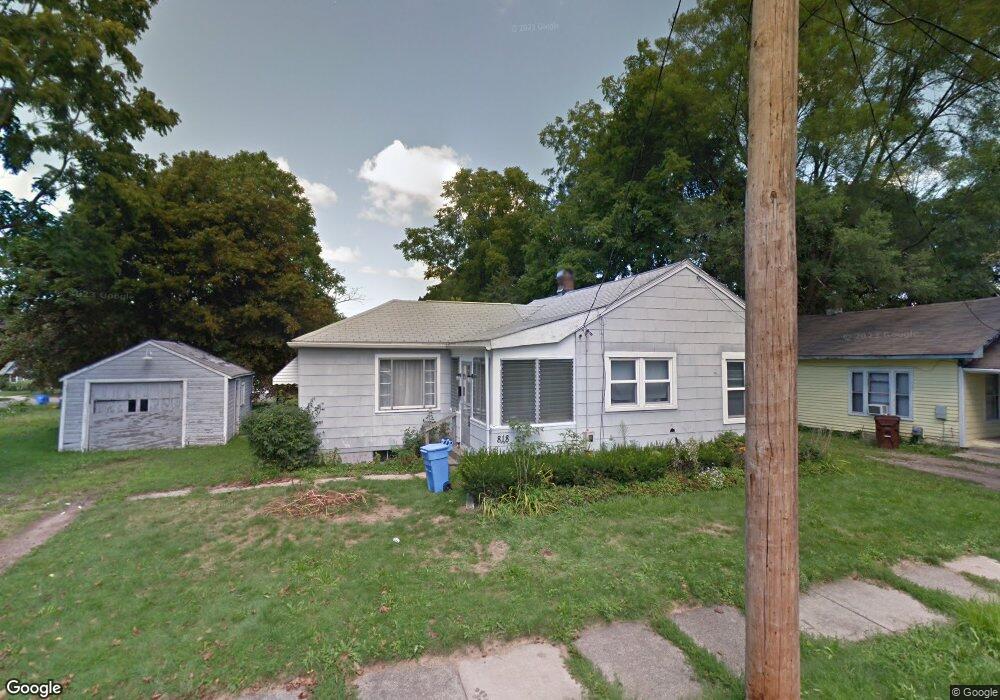 818 Cypress St, Lansing, MI 48906 - photo 1