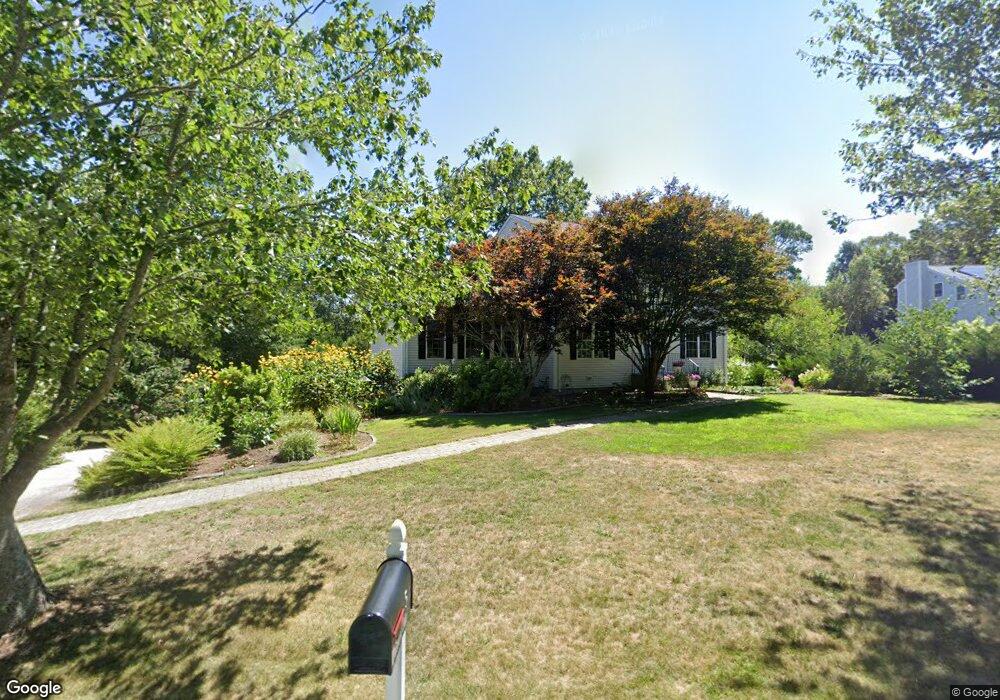 5 Whitewood Dr, Wakefield, RI 02879 - photo 1