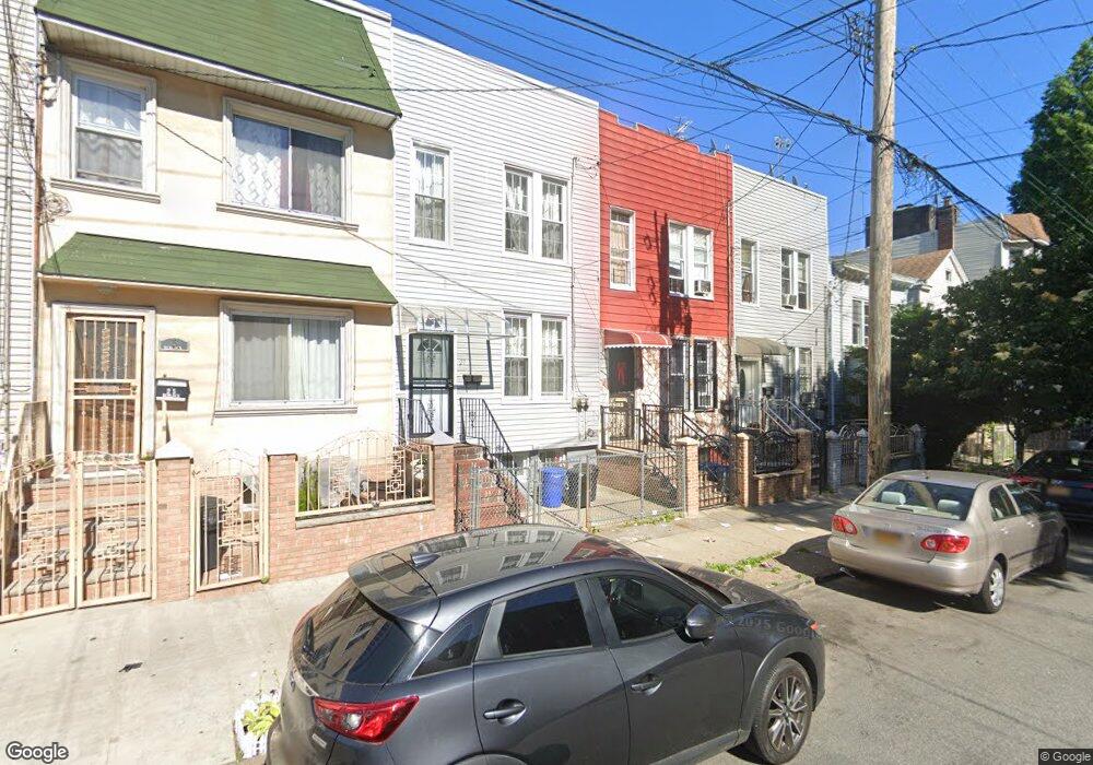 29 Hemlock St, Brooklyn, NY 11208 - photo 1